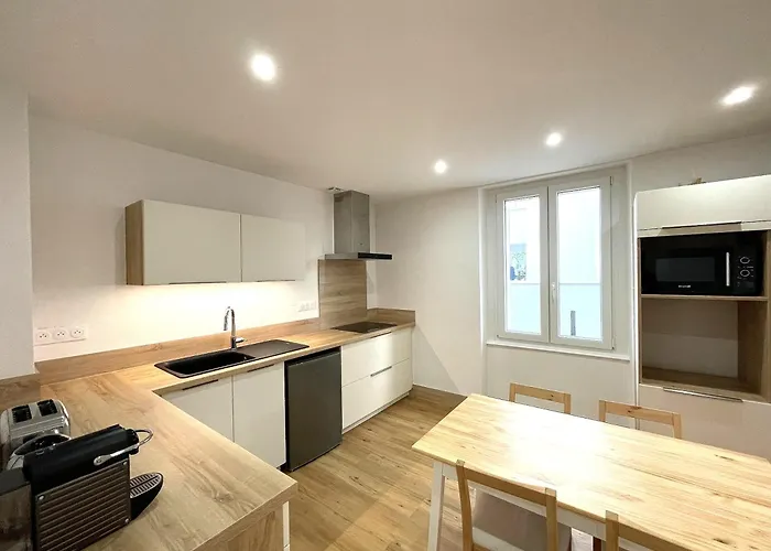 Apartment Moderne Et Spacieux, A 10 Min De La Gare